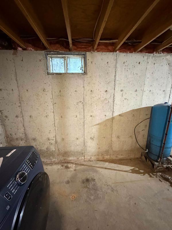 Empty concrete wall in a basement
